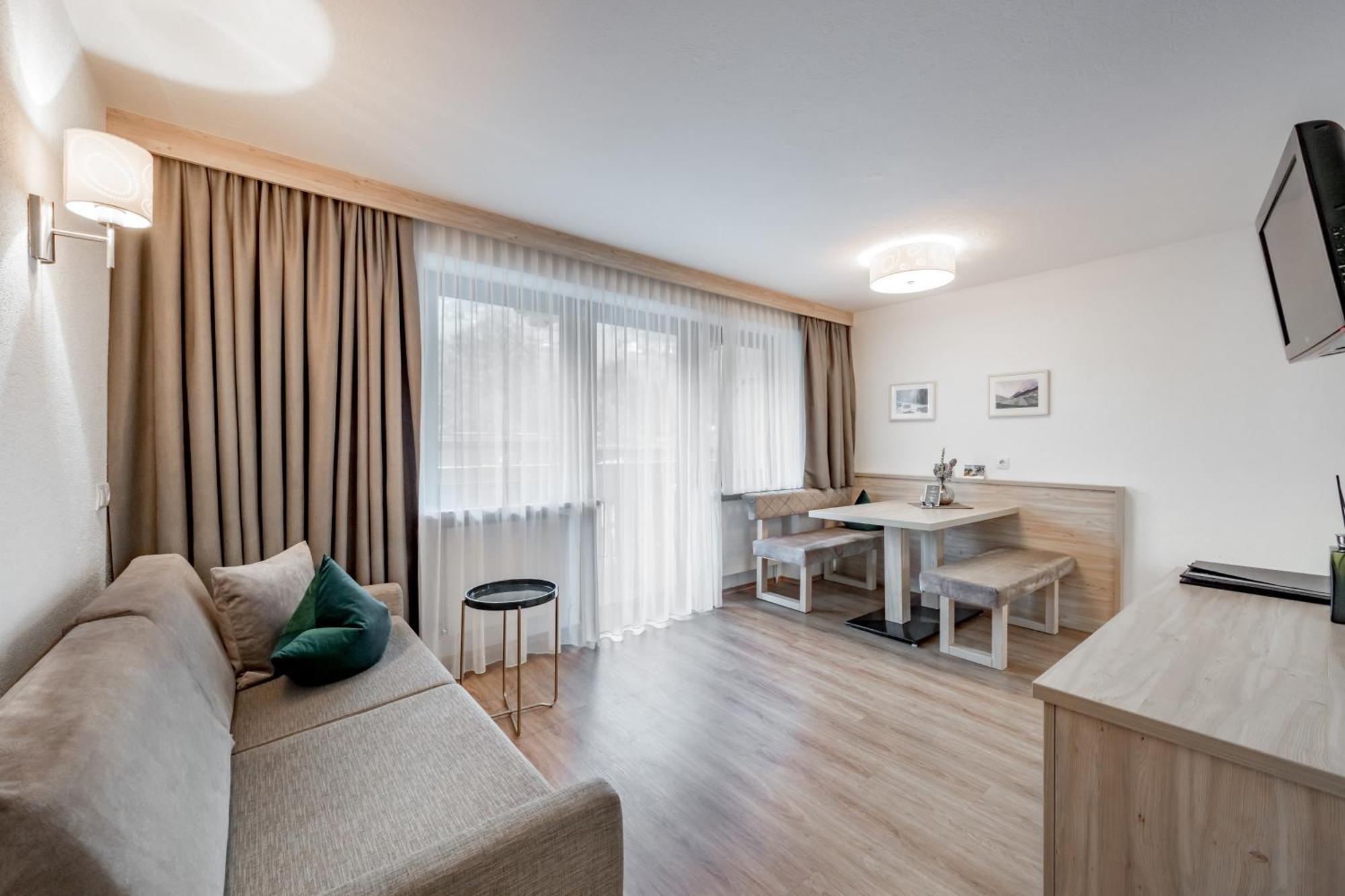 Rechenau Living & Relax Hotel Solden Bagian luar foto